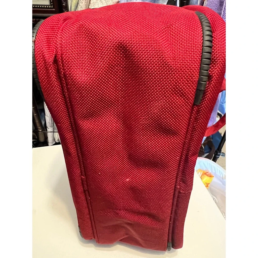 Ricardo Beverly‎ Hills Red Travel Tote Bag Carry-On 16x8x12 Zip Compartments